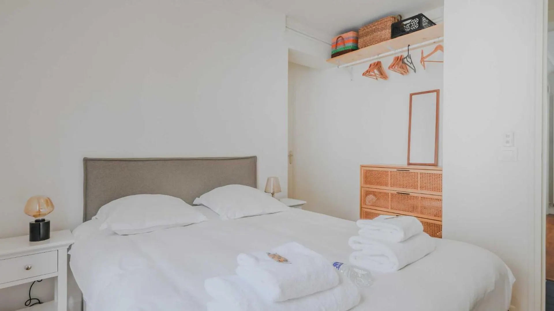Peaceful - 1bd- 4p - Montmartre *