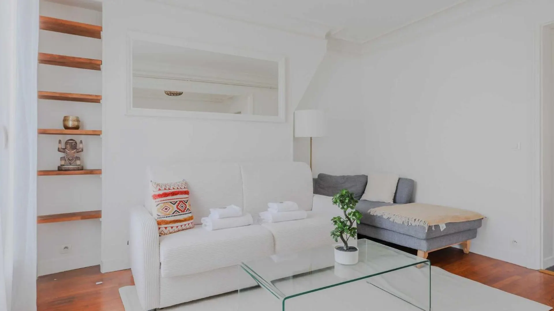 Peaceful - 1bd- 4p - Montmartre Paris