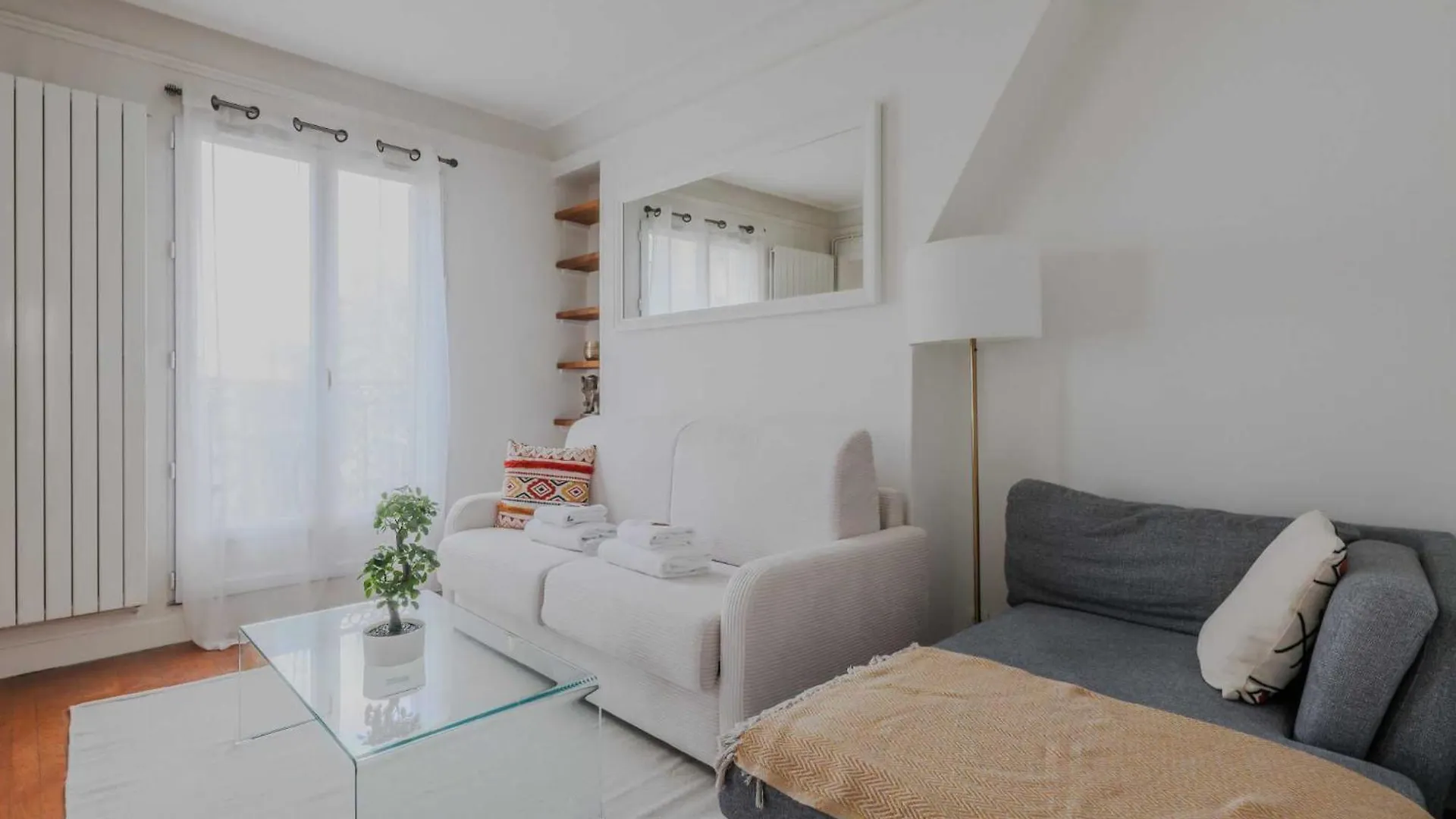 Peaceful - 1bd- 4p - Montmartre *