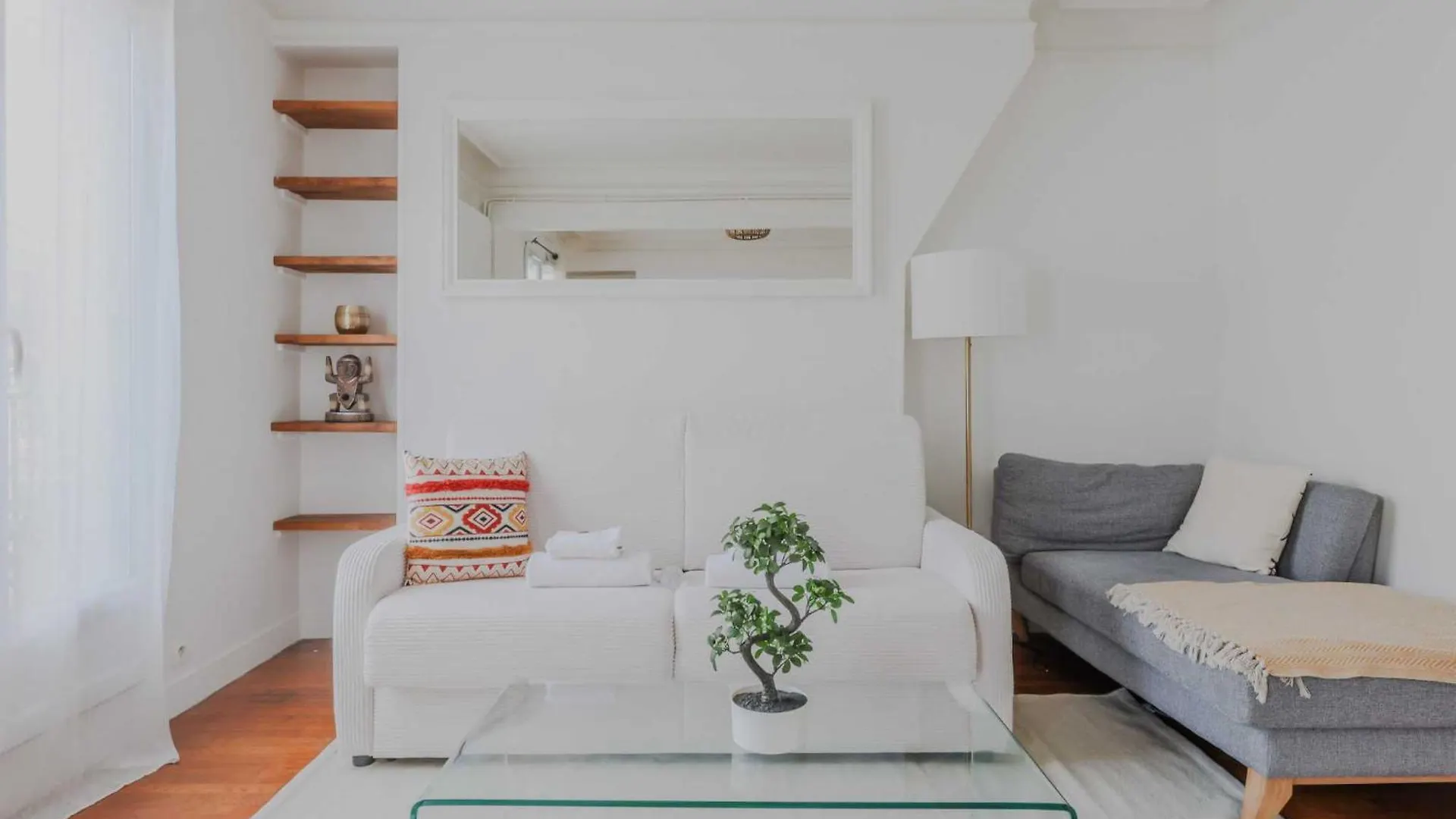 Peaceful - 1bd- 4p - Montmartre *